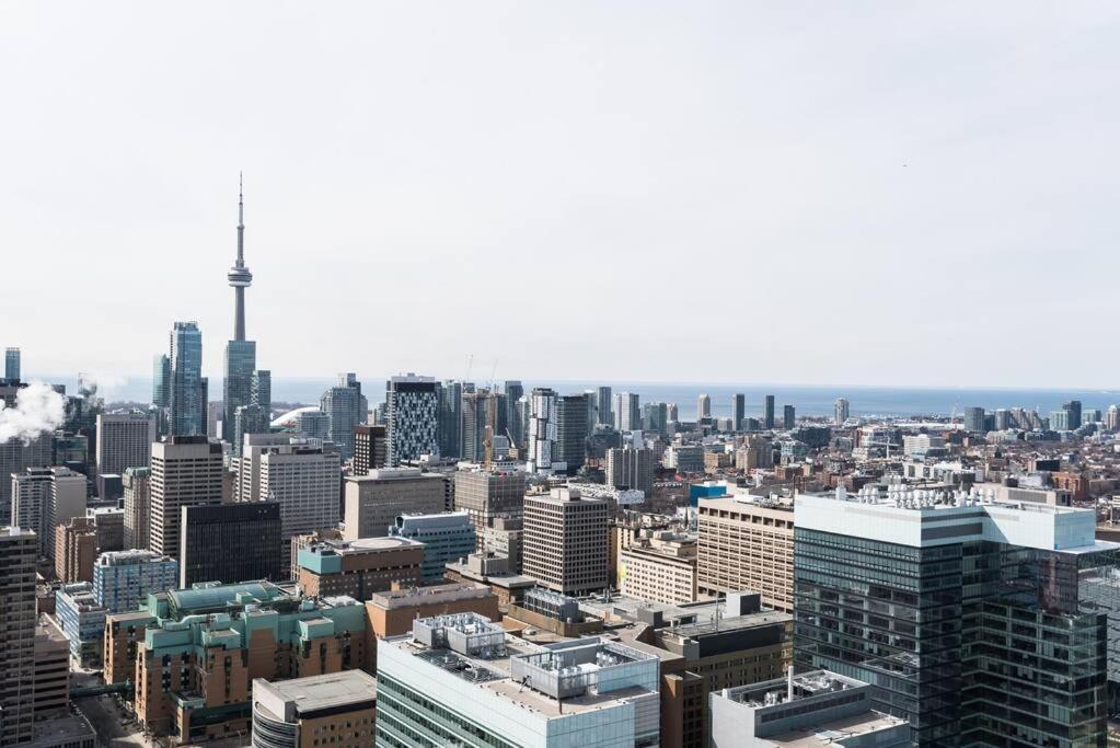 Stunning Condo With Fantastic View Of The City! Toronto Extérieur photo