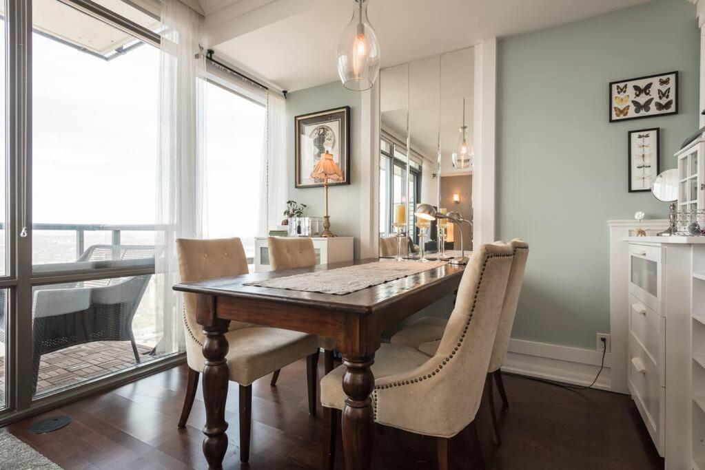 Stunning Condo With Fantastic View Of The City! Toronto Extérieur photo